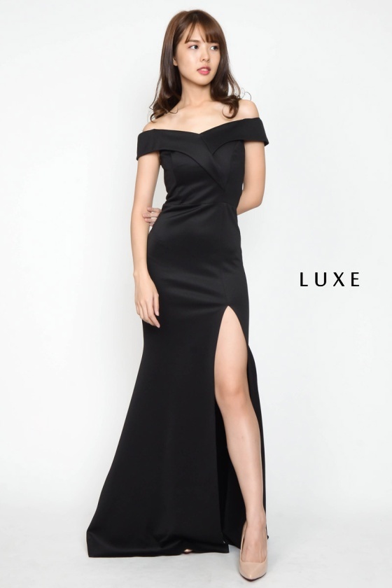 Cally Off Shoulder Maxi Dress - Black