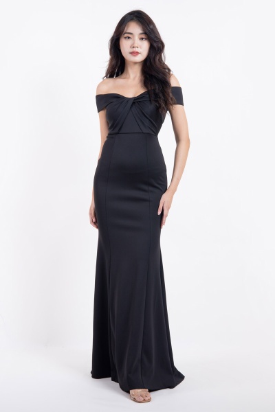 Tessa Twisted Maxi Dress - Black