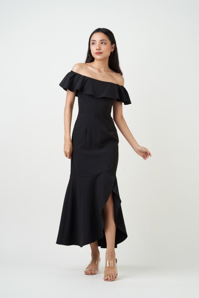 Elle Ruffle Dress with Slit - Black