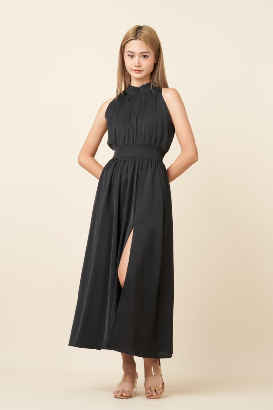 Kinsley Halter Maxi Dress - Black