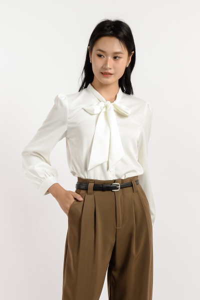 Bailey Bow Long Sleeve Top - White