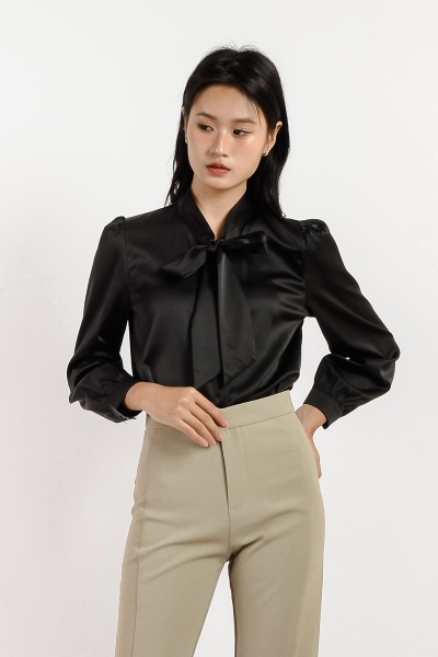 Bailey Bow Long Sleeve Top - Black