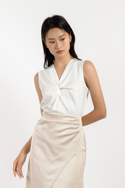 Wren Twisted Sleeveless Top - White