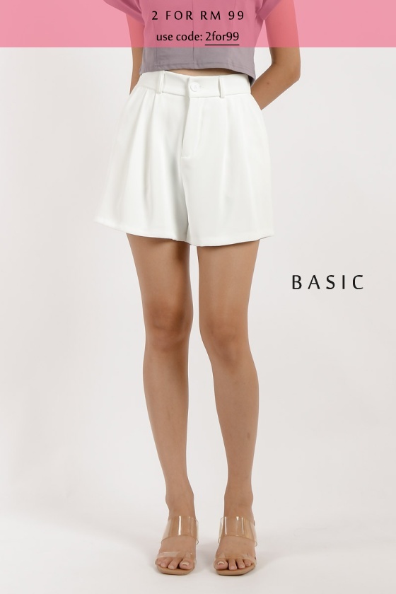 Amira Basic Shorts - White