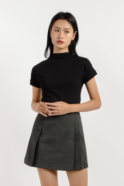 Norah High Neck Tee - Black