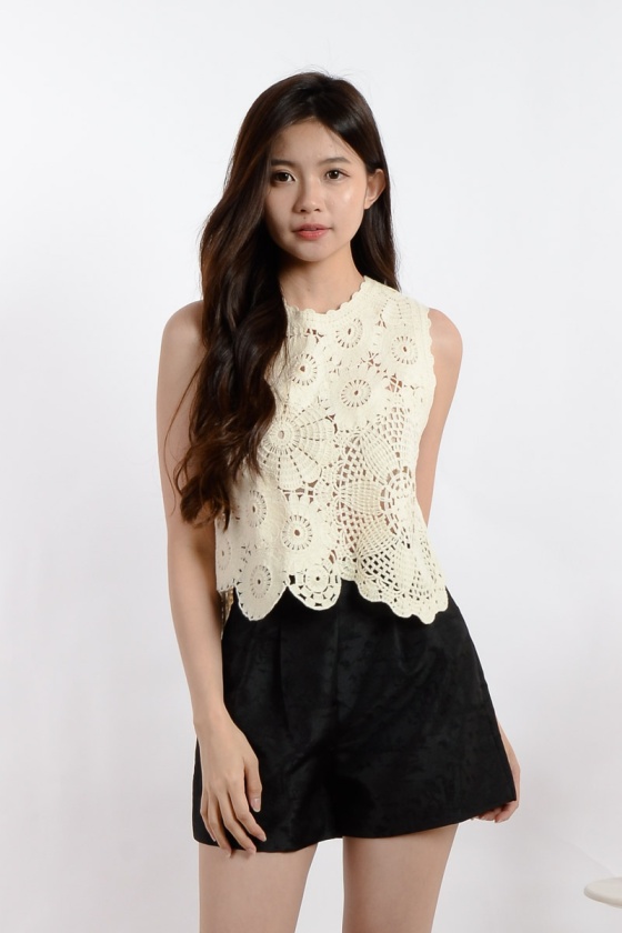 Shiloh Eyelet Sleeveless Top - Beige