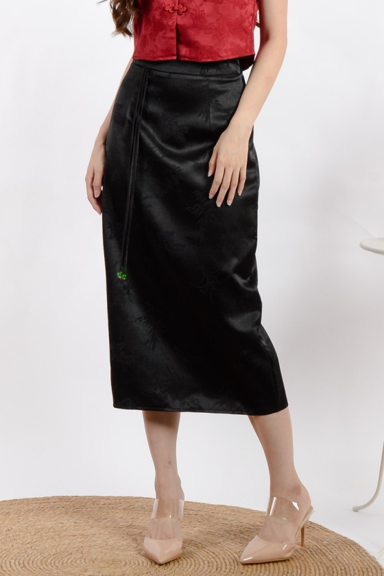 Yunn Tassel Skirt - Black