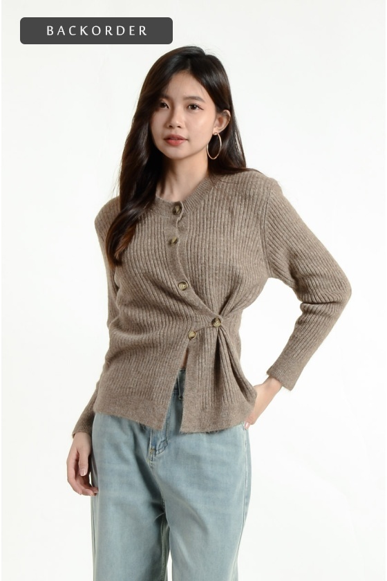 [BackOrder ETA 10 Apr] Willa Twisted Knitted Top - Coffee