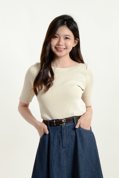 Maryam Boat Neck Knitted Top - Beige