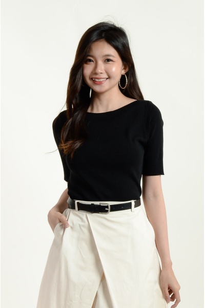 Maryam Boat Neck Knitted Top - Black