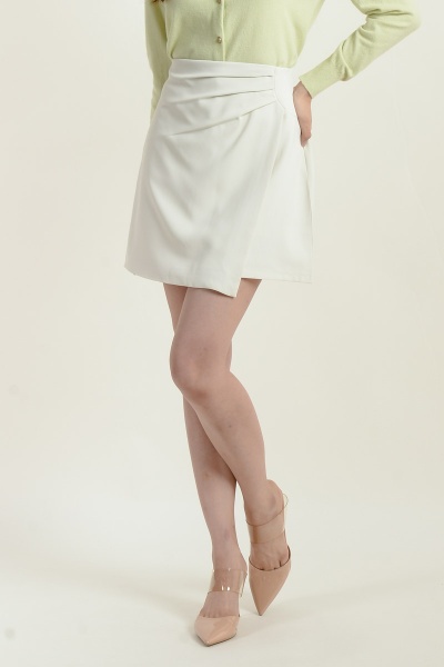 Rylie Overlay Skort - Beige