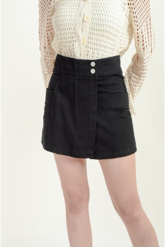 Brinley Pocket Overlay Skort - Black
