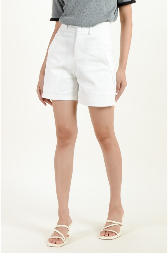Lyra Flare Bermuda Shorts - White