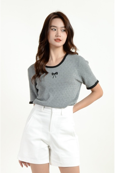 Averie Contrast Bow Top