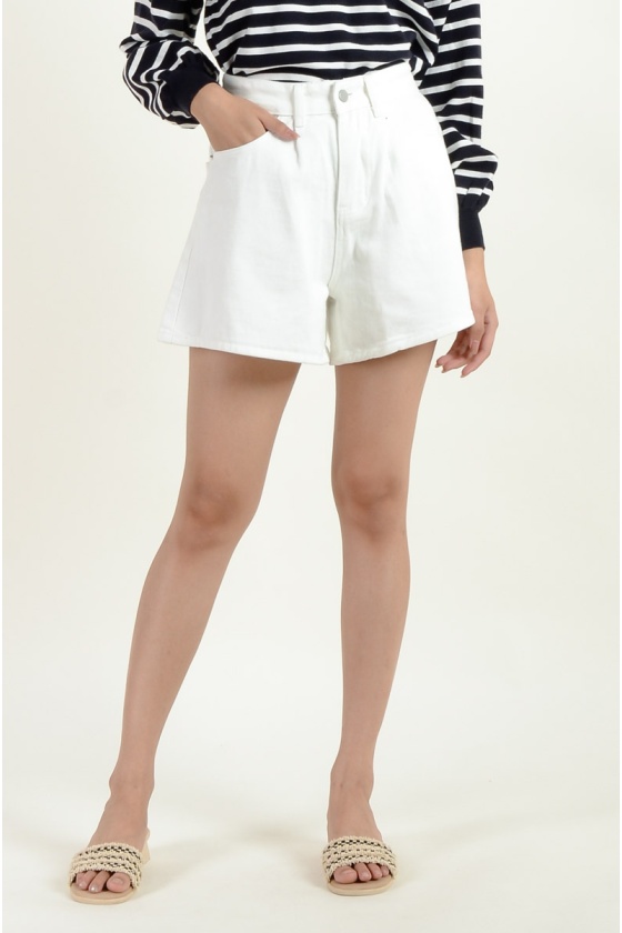 Xiomara A Line Shorts - White