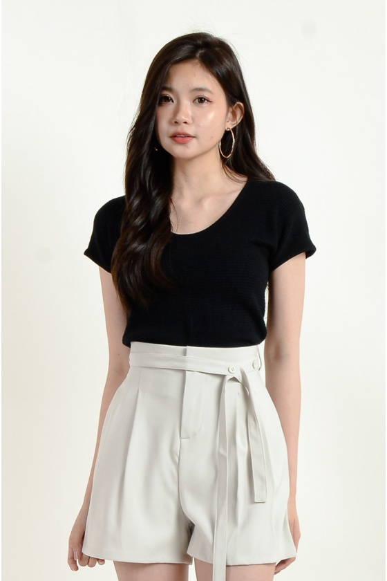 Amber Waffle Round Neck Top - Black