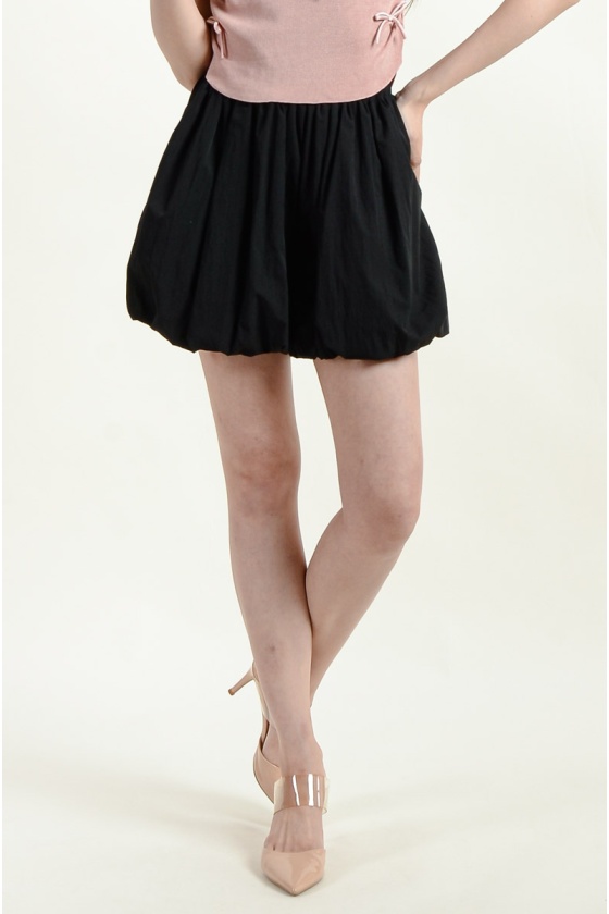 Amalia Bubble Shorts - Black