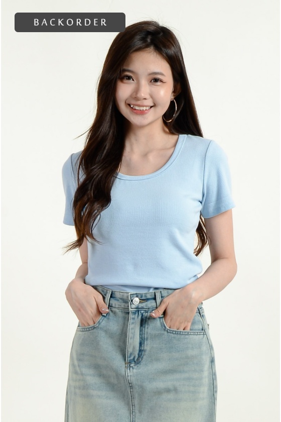 [BackOrder ETA 30 Apr] Shelby Round Neck Crop Top - Blue