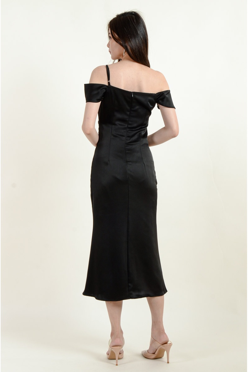 Leyla Ruffle Toga Dress - Black