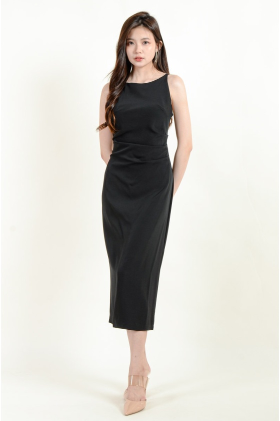 Jayleen Back Slit Ruched Dress - Black