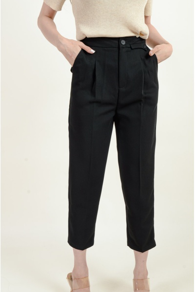 Mara Peg Leg Pants - Black