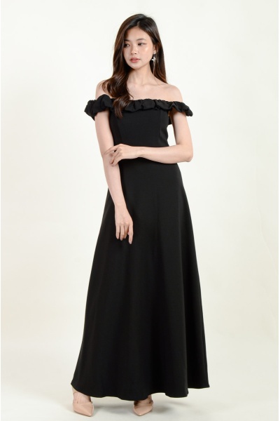 Arleth Off Shoulder Maxi Dress