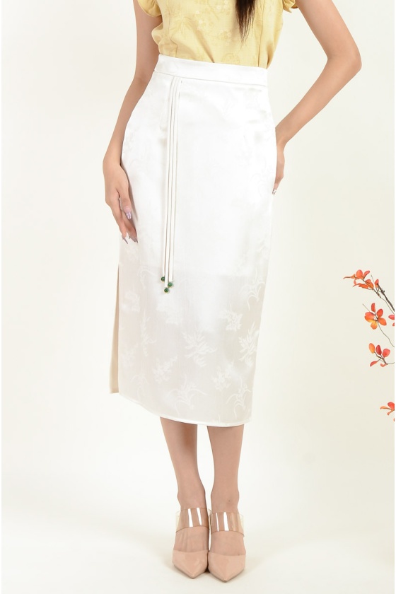 Yunn Tassel Skirt - Beige