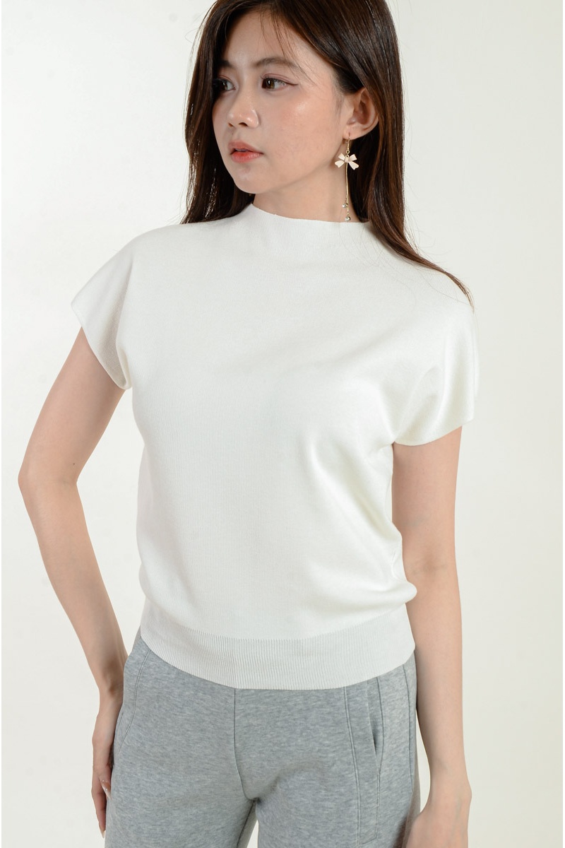 Marlowe -5C Cooling Knitted Top - White Marlowe -5C Cooling Knitted Top - White