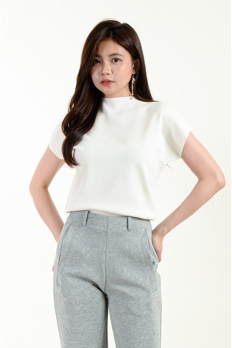 Marlowe -5C Cooling Knitted Top - White Marlowe -5C Cooling Knitted Top - White