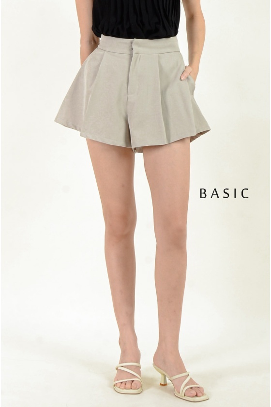 Cecelia Pleated Shorts - Light Grey
