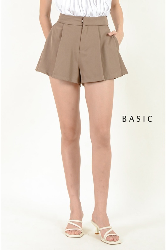 Cecelia Pleated Shorts - Brown