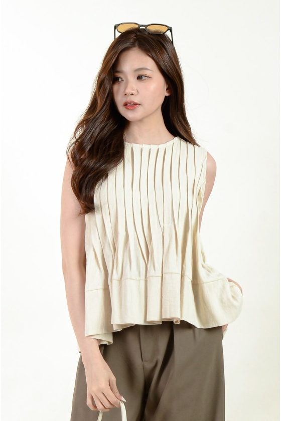 Lesly Pleated A Line Top - Beige