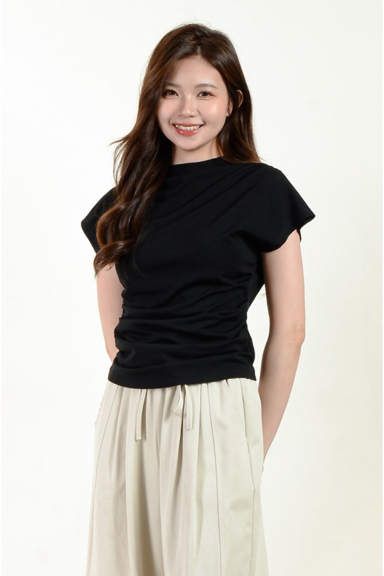 Ashlynn Toga T-Shirt - Black