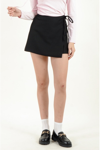 Kaelyn Overlay Bow Skort - Black
