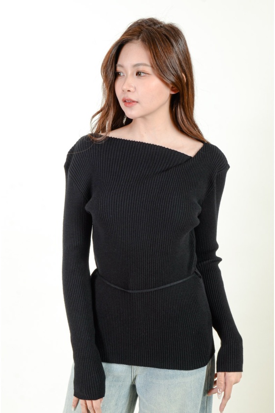 Paulina Toga Knitted Top - Black