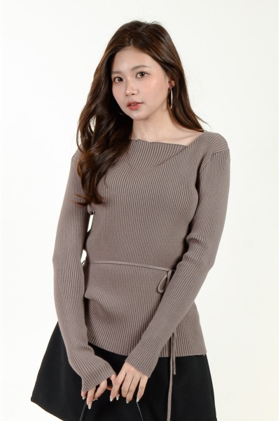 Paulina Toga Knitted Top - Coffee