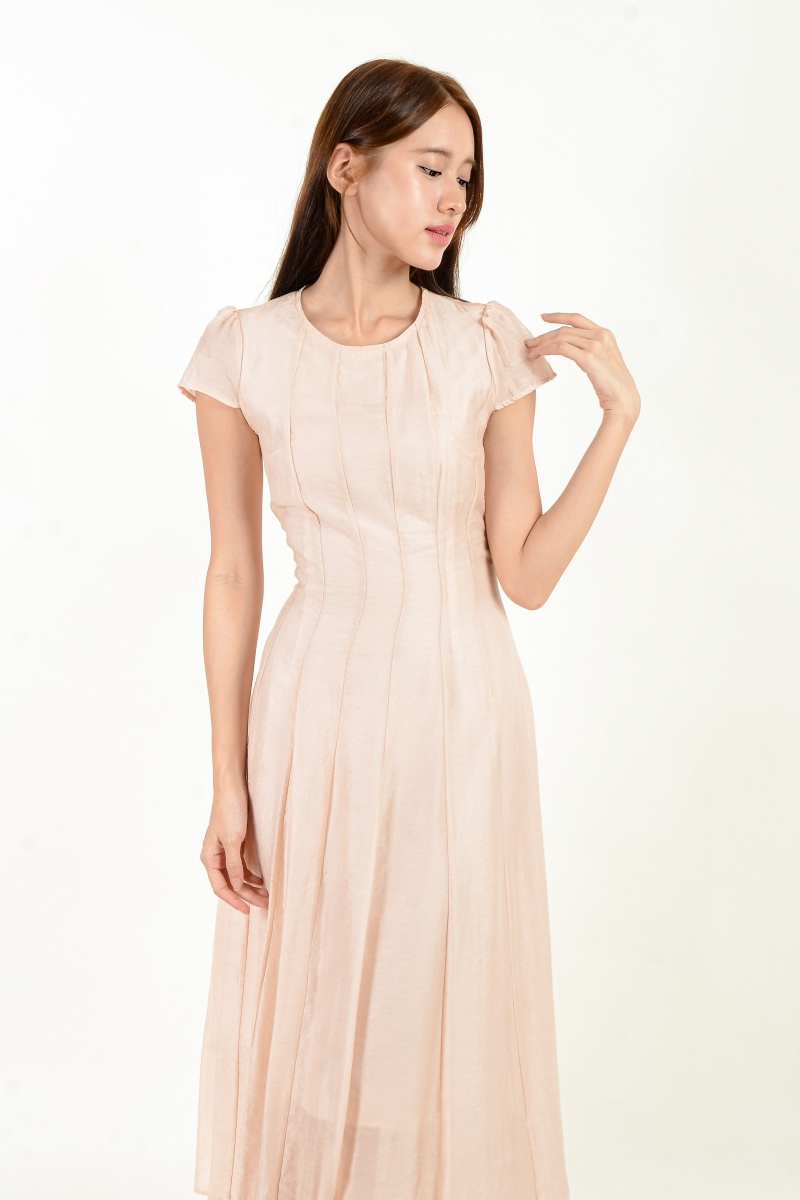 Jazlene Short Sleeve Maxi Dress