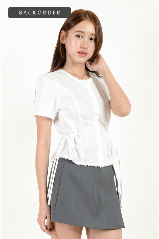 [BackOrder ETA 15 Oct] Cadence Sweet Side Bow Top - White