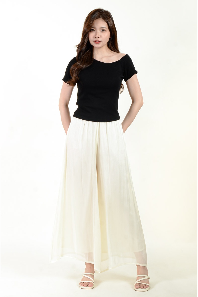 Izayah Toga Tee with Padding - Black