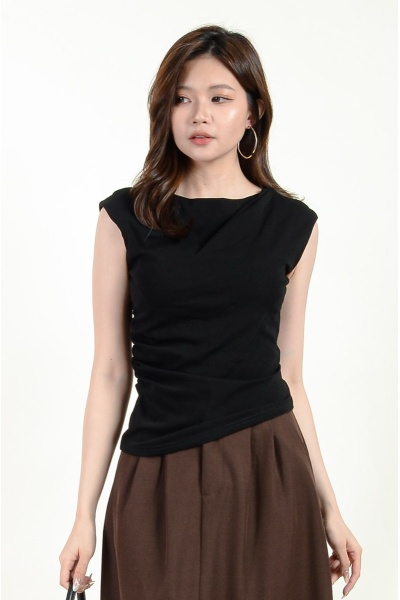 Yurem Cinched Waist Tee with Padding - Black